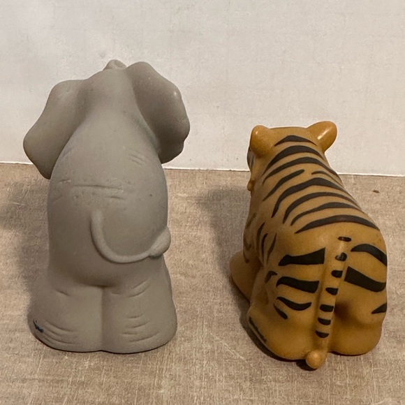 Fisher Price Little People Zoo Animals Replacement Toys Elephant and Tiger - Picture 2 of 4